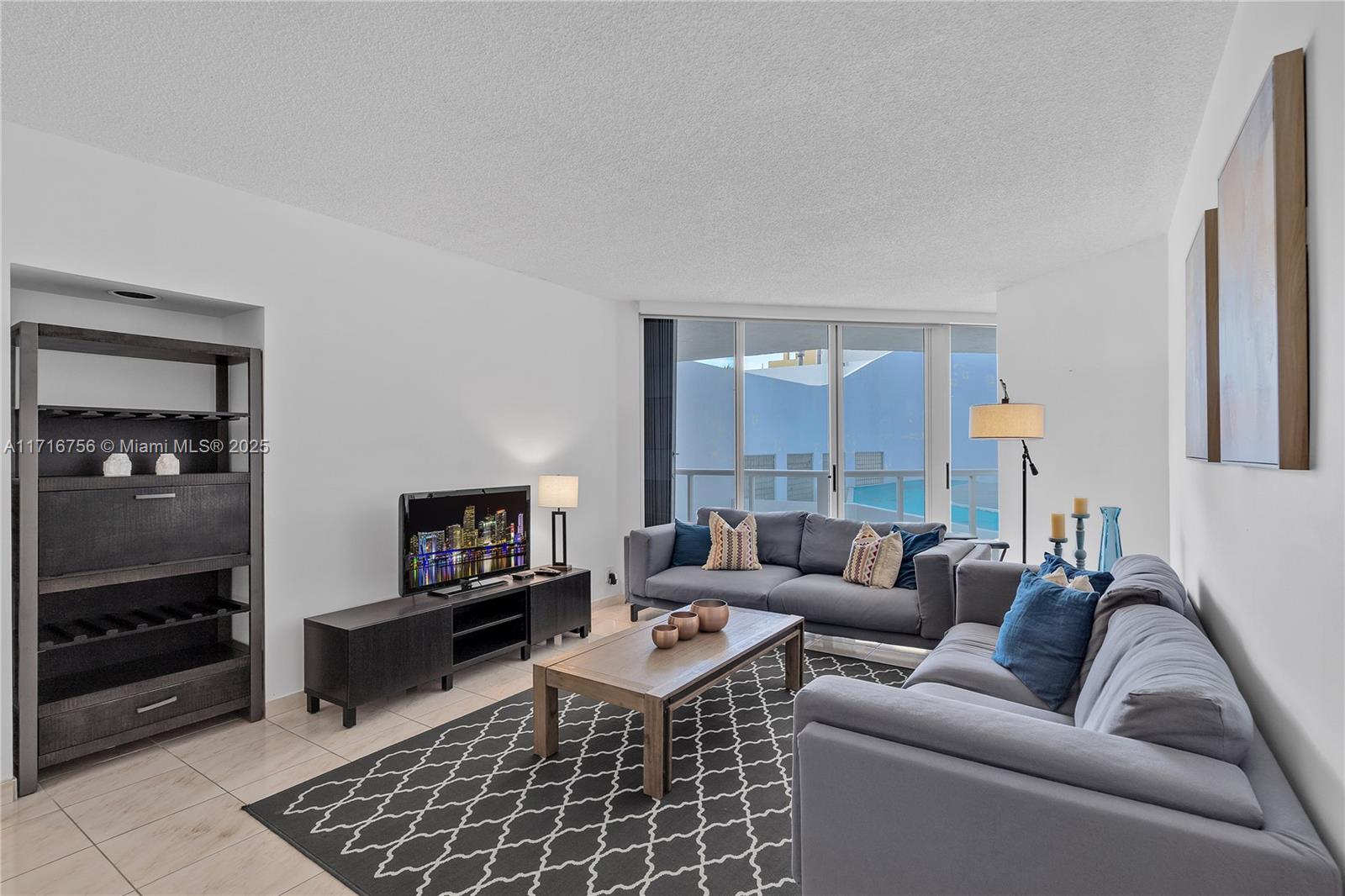 16425 Collins Ave #212, Sunny Isles Beach, Florida image 6