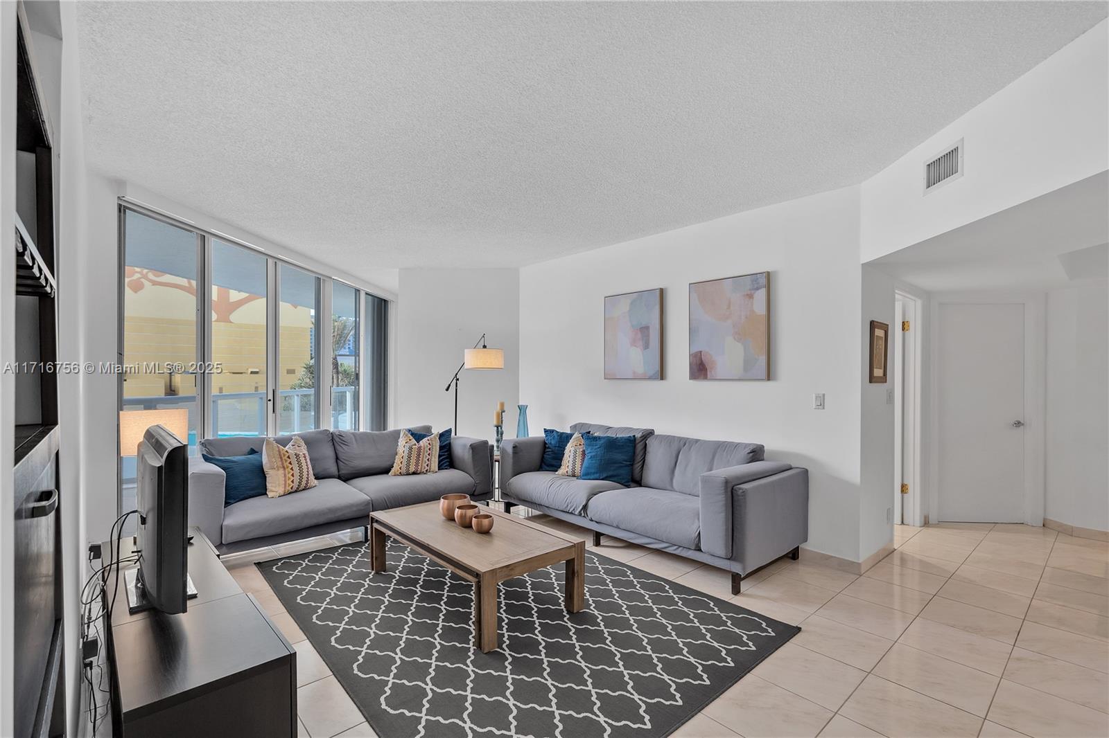 16425 Collins Ave #212, Sunny Isles Beach, Florida image 7