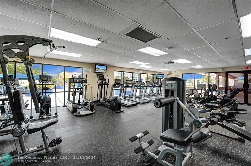 10303 Sunrise Lakes Blvd #210, Sunrise, Florida image 12