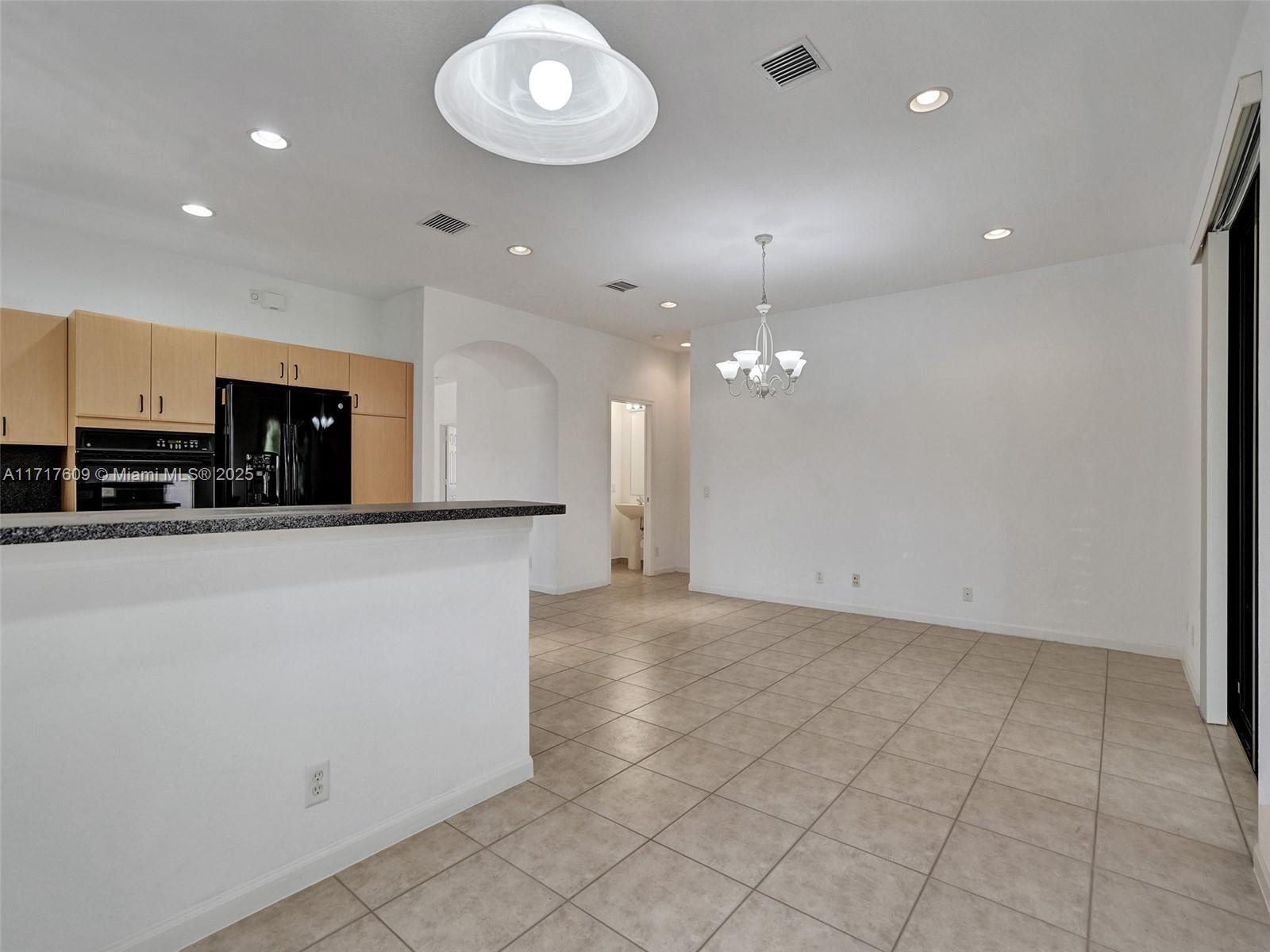 1689 Passion Vine Cir #21-4, Weston, Florida image 19