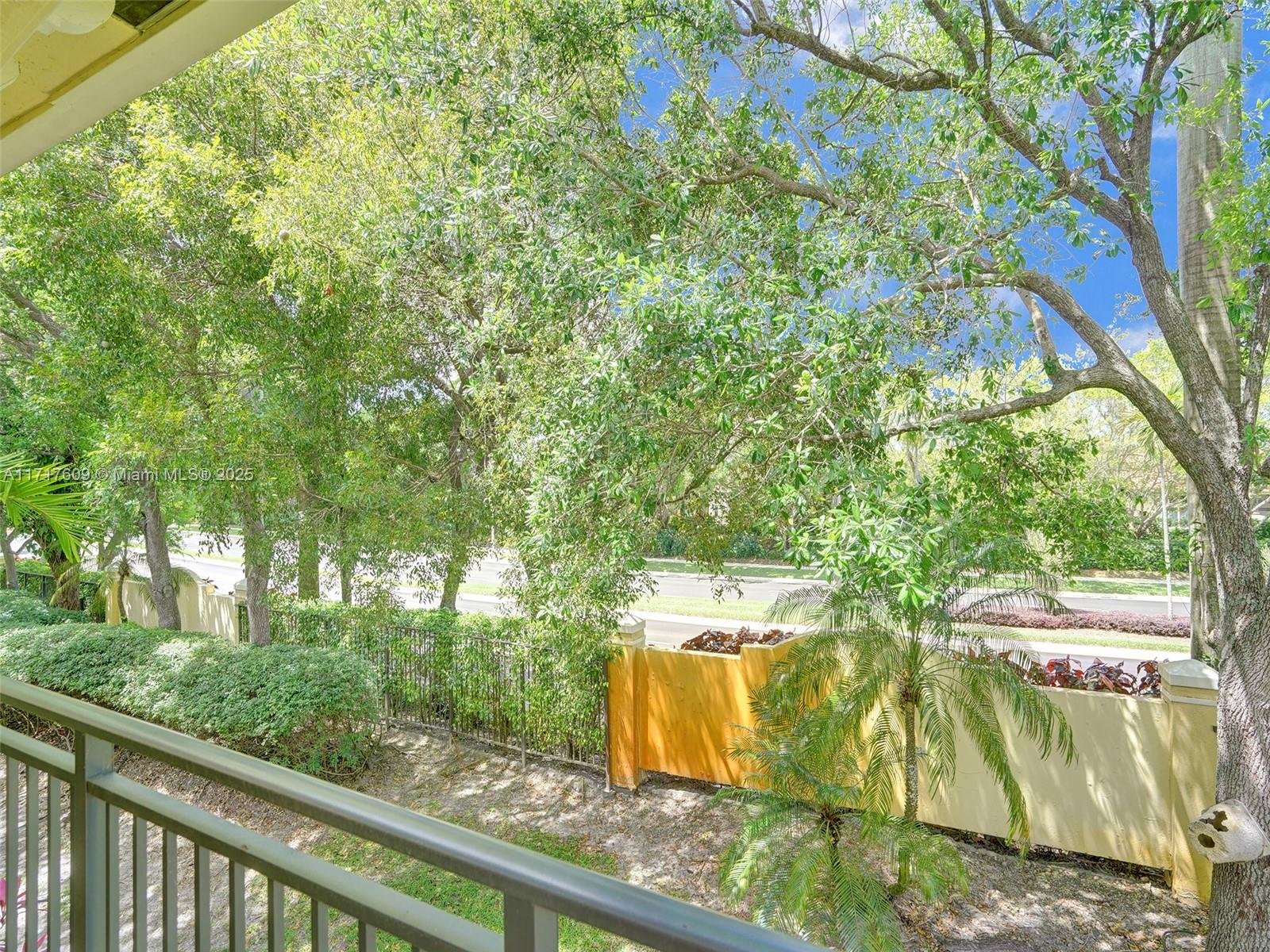 1689 Passion Vine Cir #21-4, Weston, Florida image 36
