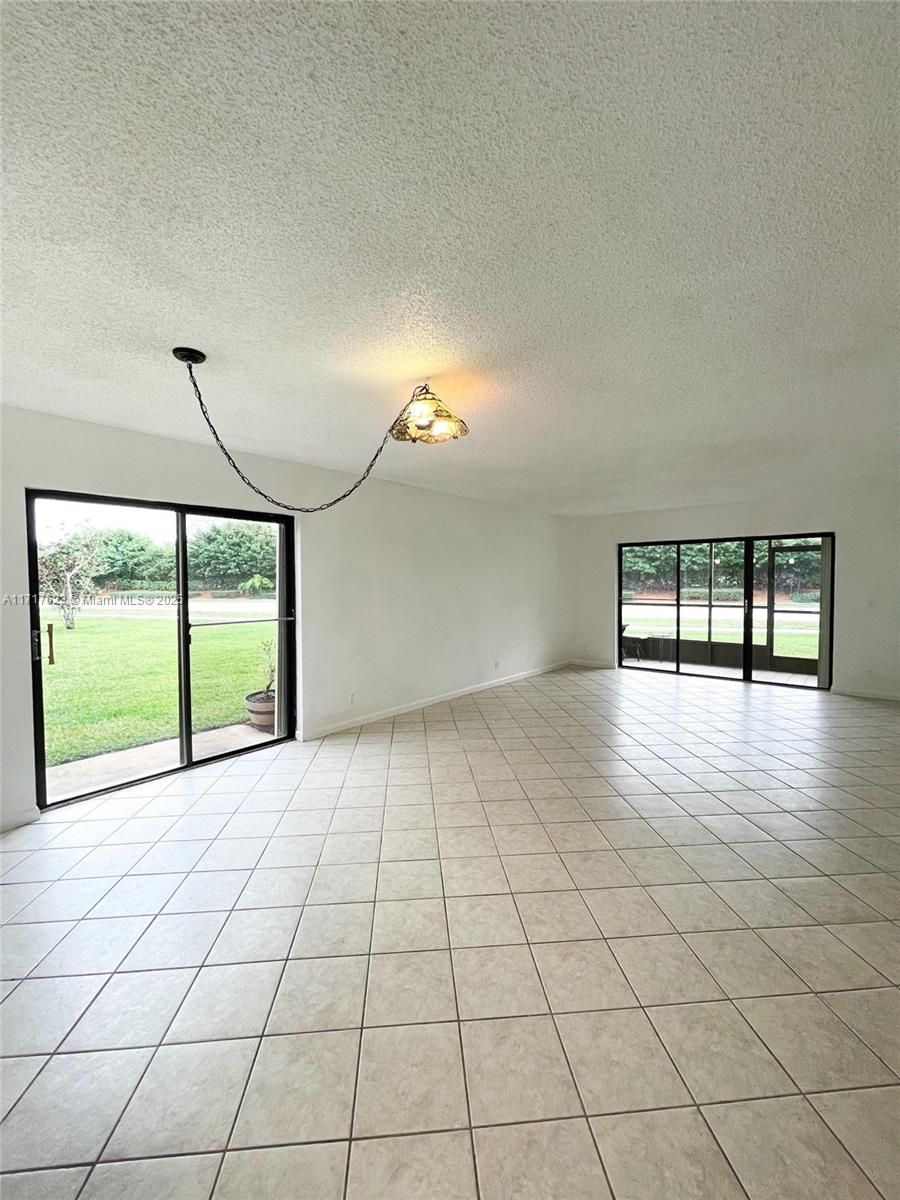 16451 Blatt Blvd #101, Weston, Florida image 9