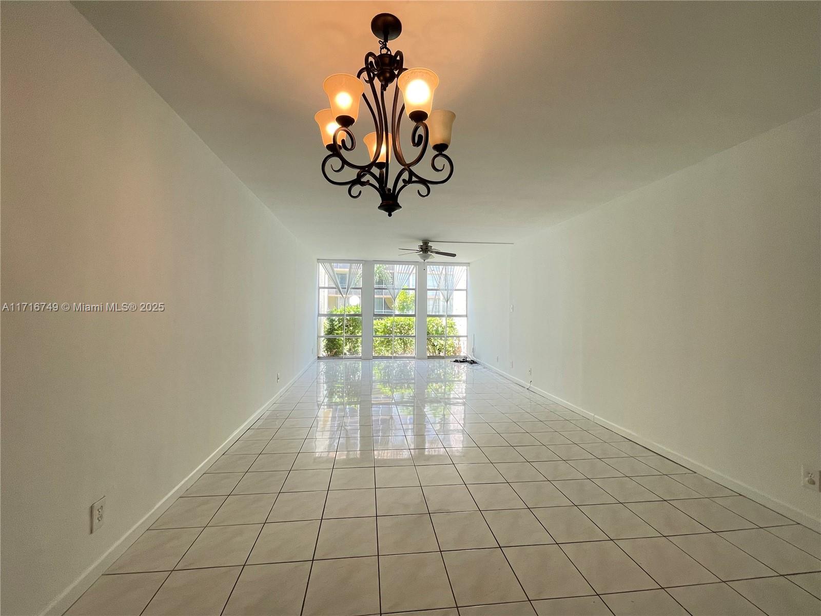 851 Three Islands Blvd #106, Hallandale Beach, Florida image 7