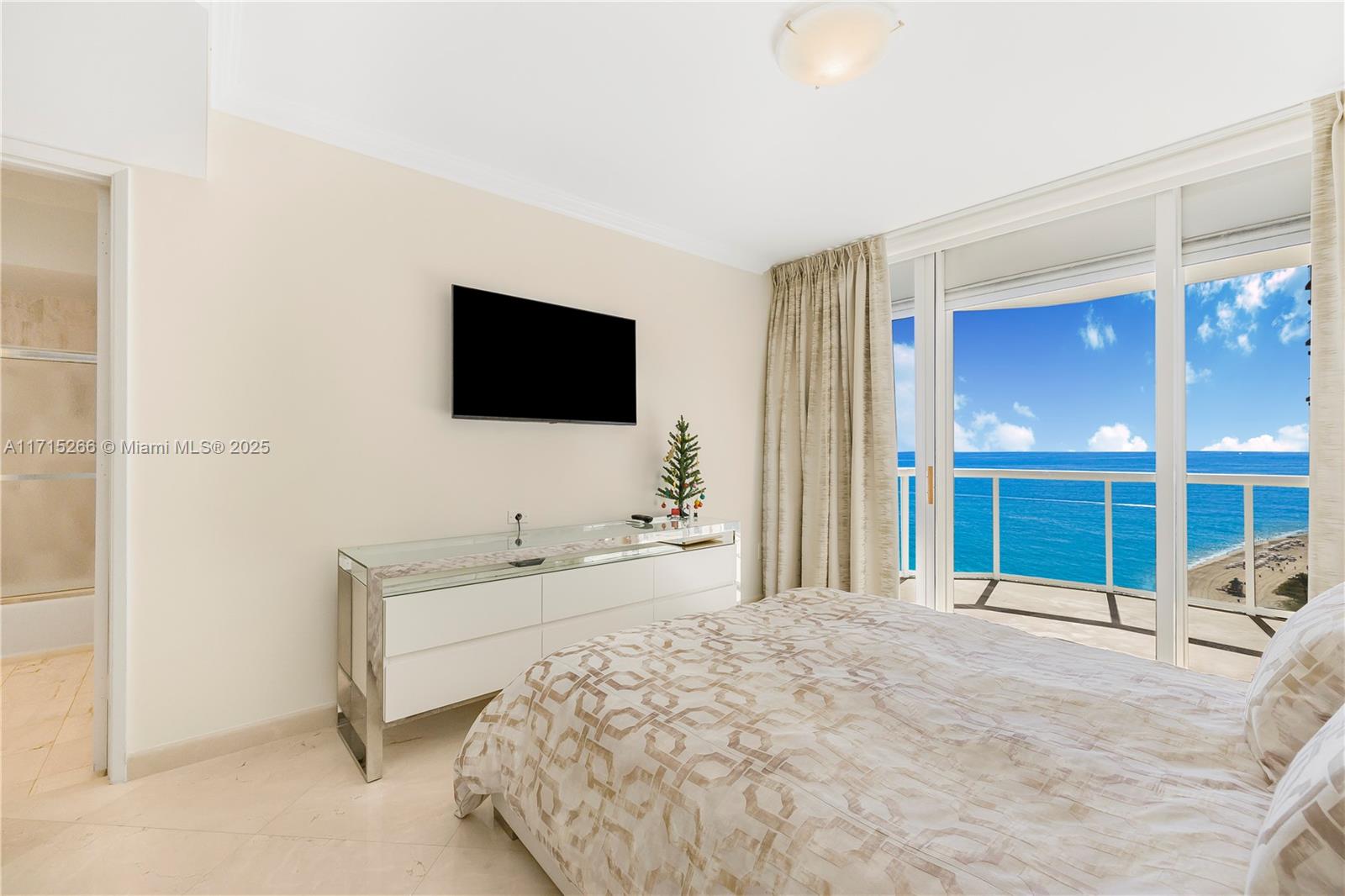 18671 Collins Ave #2501, Sunny Isles Beach, Florida image 24