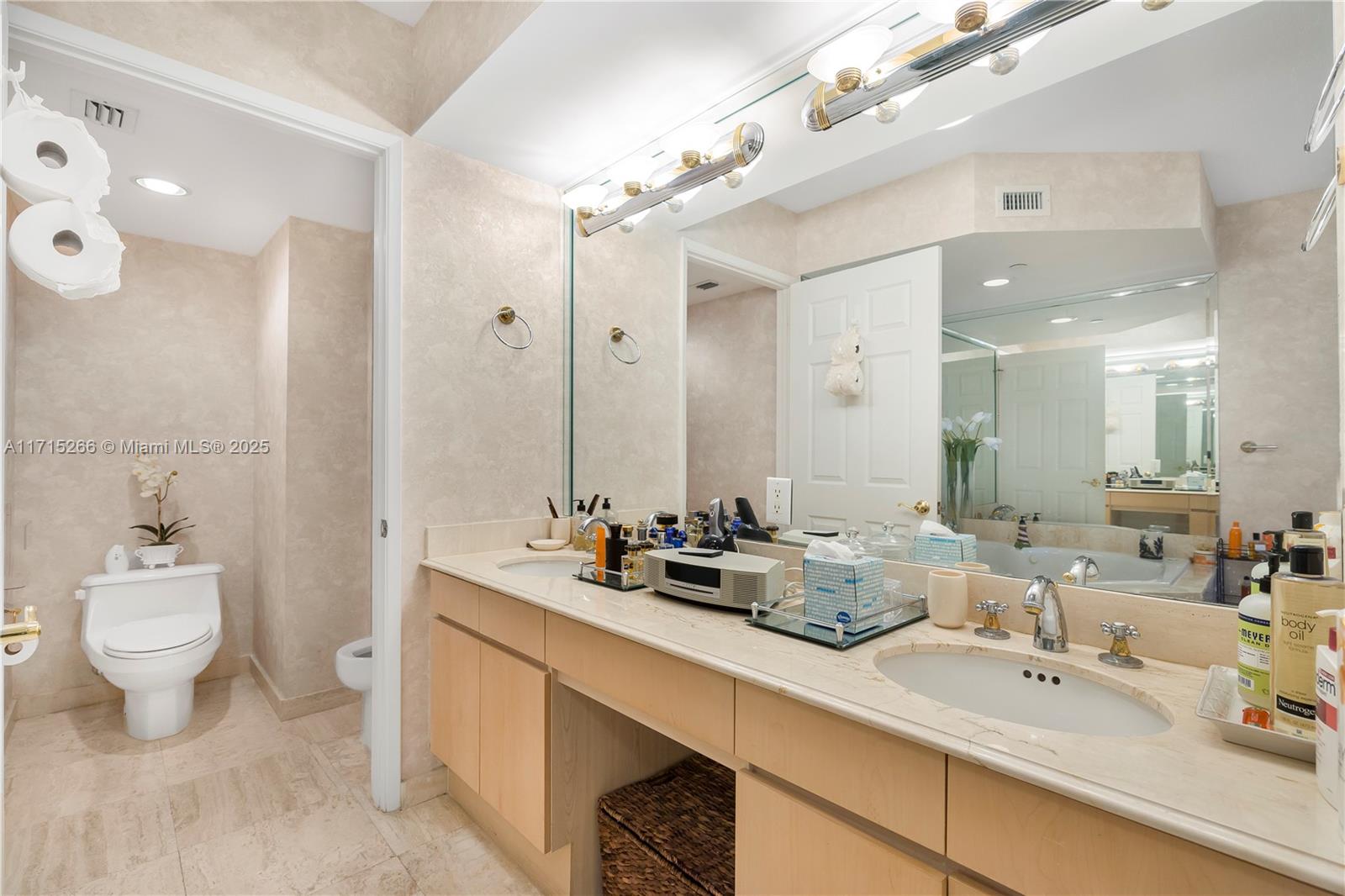 18671 Collins Ave #2501, Sunny Isles Beach, Florida image 37