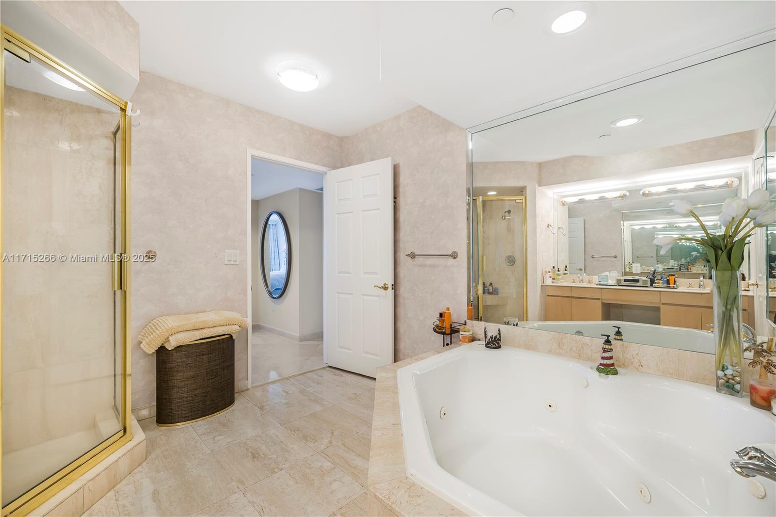 18671 Collins Ave #2501, Sunny Isles Beach, Florida image 38