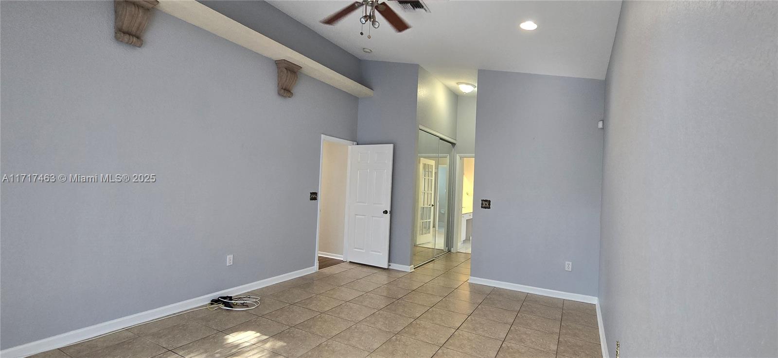 Residential, Pembroke Pines, Florida image 23