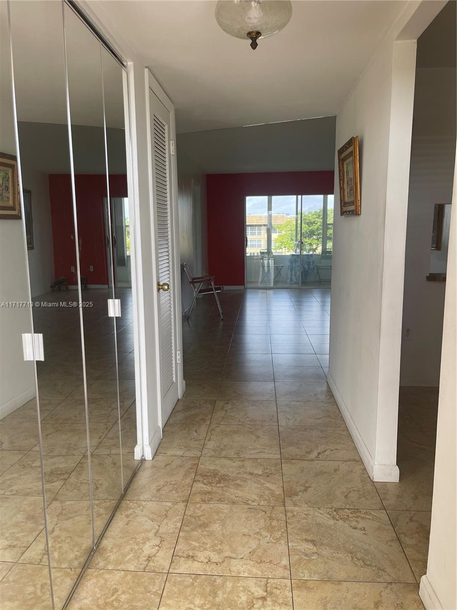 8345 Sunrise Lakes Blvd #309, Sunrise, Florida image 18