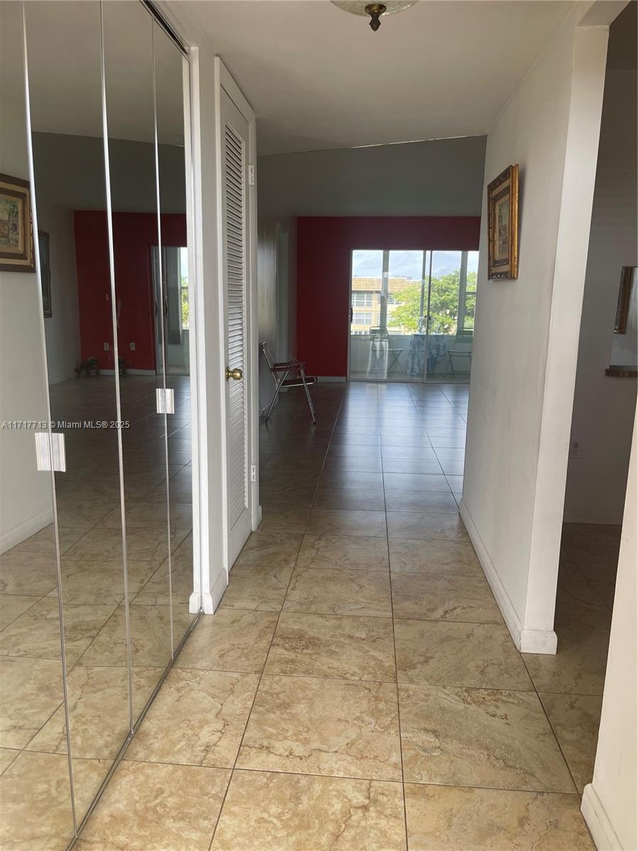 8345 Sunrise Lakes Blvd #309, Sunrise, Florida image 19