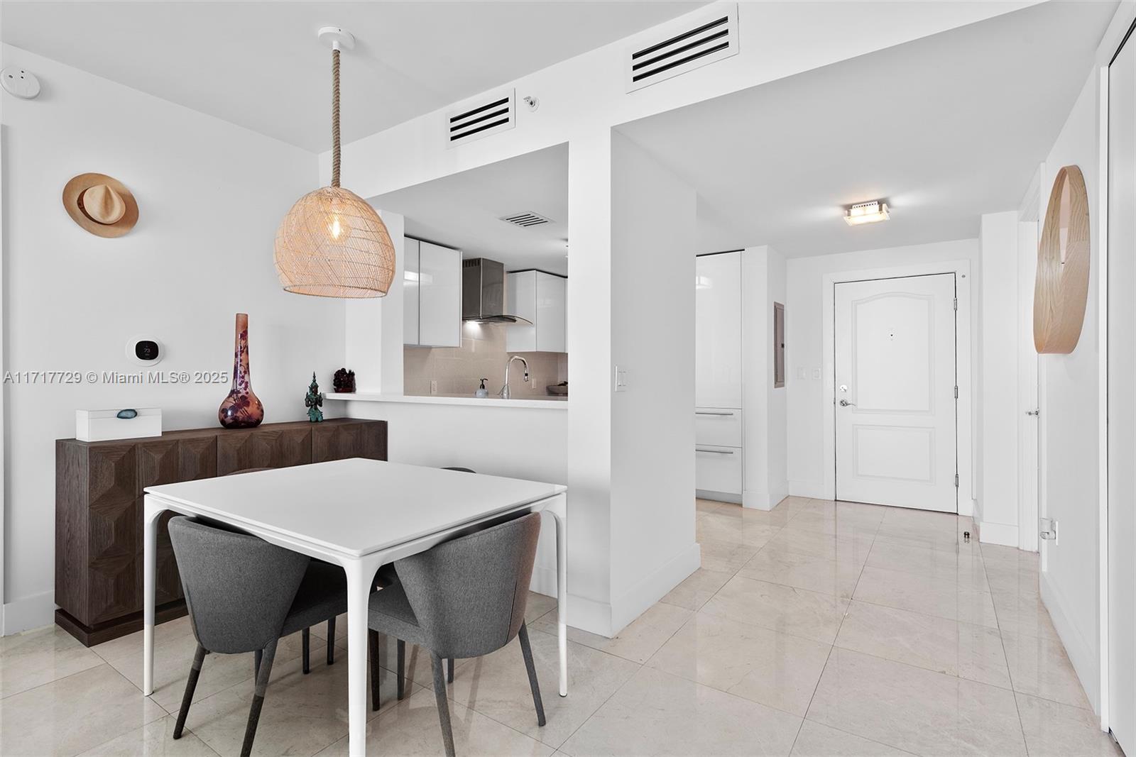 2101 Brickell Ave #3203, Miami FL 33129