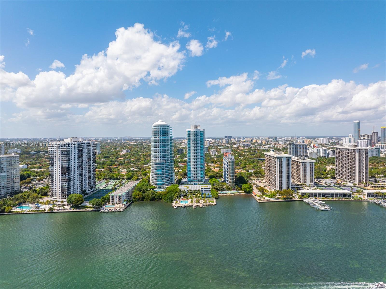 2101 Brickell Ave #3203, Miami FL 33129