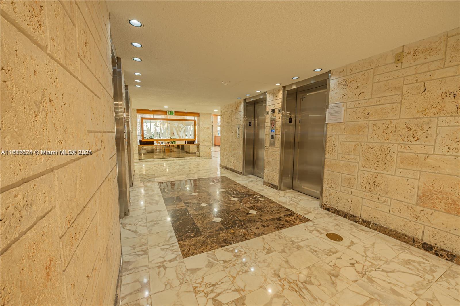 301 174th St #1503, Sunny Isles Beach, Florida image 37