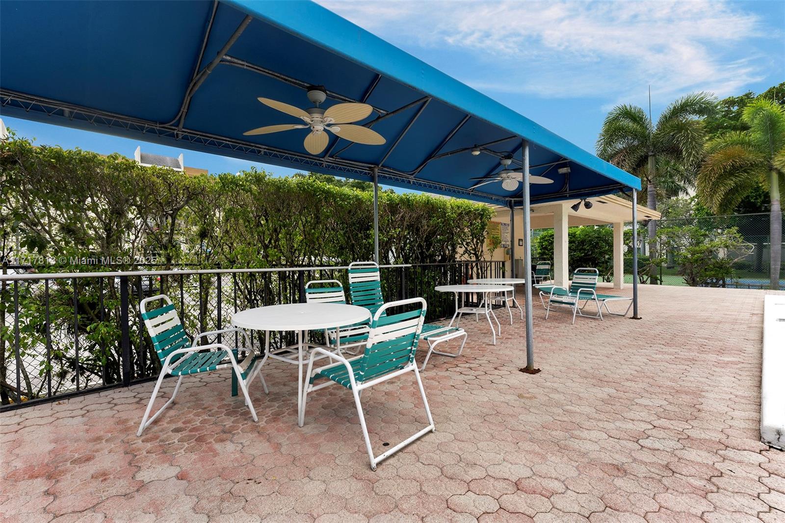 6190 Woodlands Blvd #108, Tamarac, Florida image 34