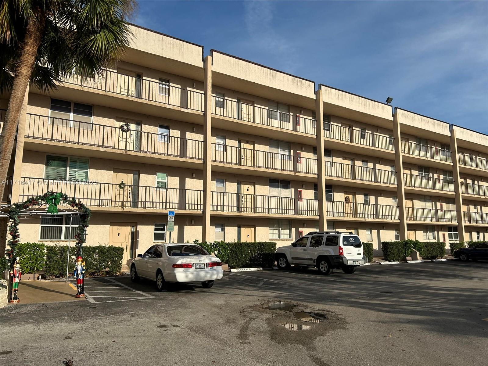 2551 Aragon Blvd #310, Sunrise, Florida image 25