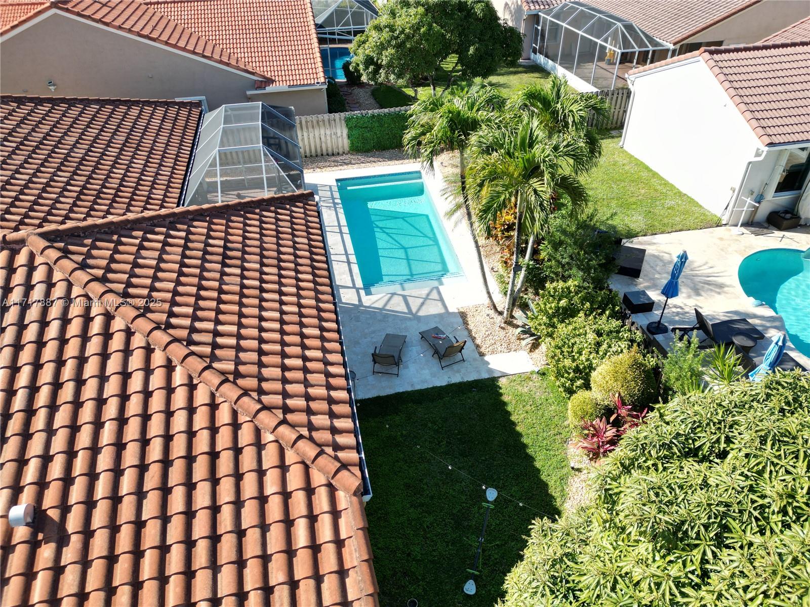 10807 Charleston Pl, Cooper City, Florida image 34