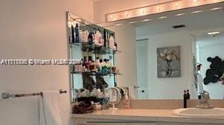 100 Bayview Dr #420, Sunny Isles Beach, Florida image 7