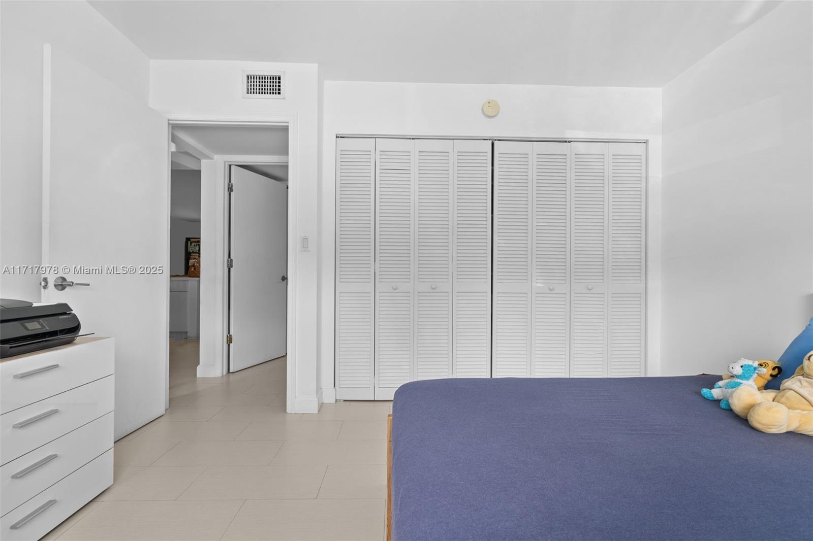 240 Galen Dr #109, Key Biscayne, Florida image 14