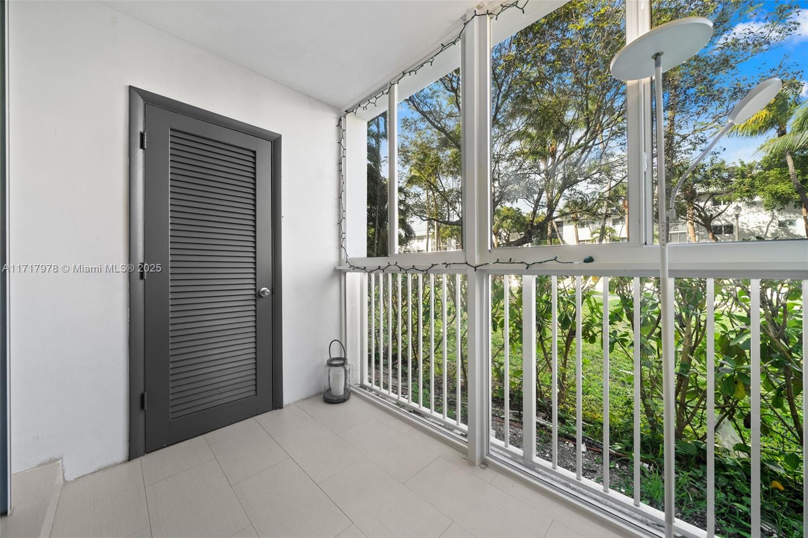 240 Galen Dr #109, Key Biscayne, Florida image 9