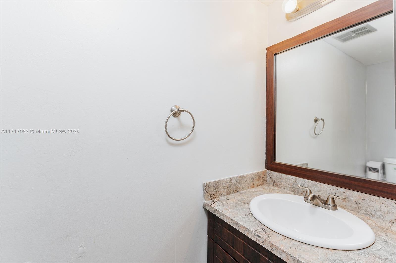 11219 NW 14th Ct #11219, Pembroke Pines, Florida image 19