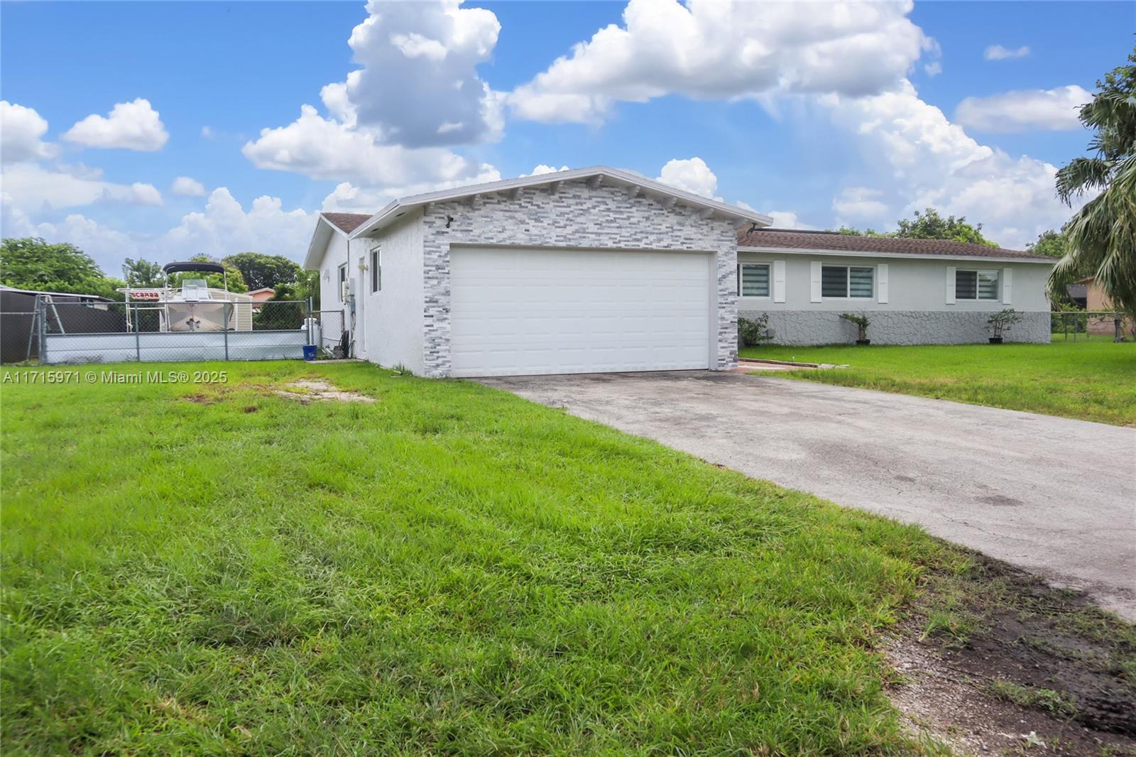 29721 SW 169th Ave, Homestead, Florida image 3