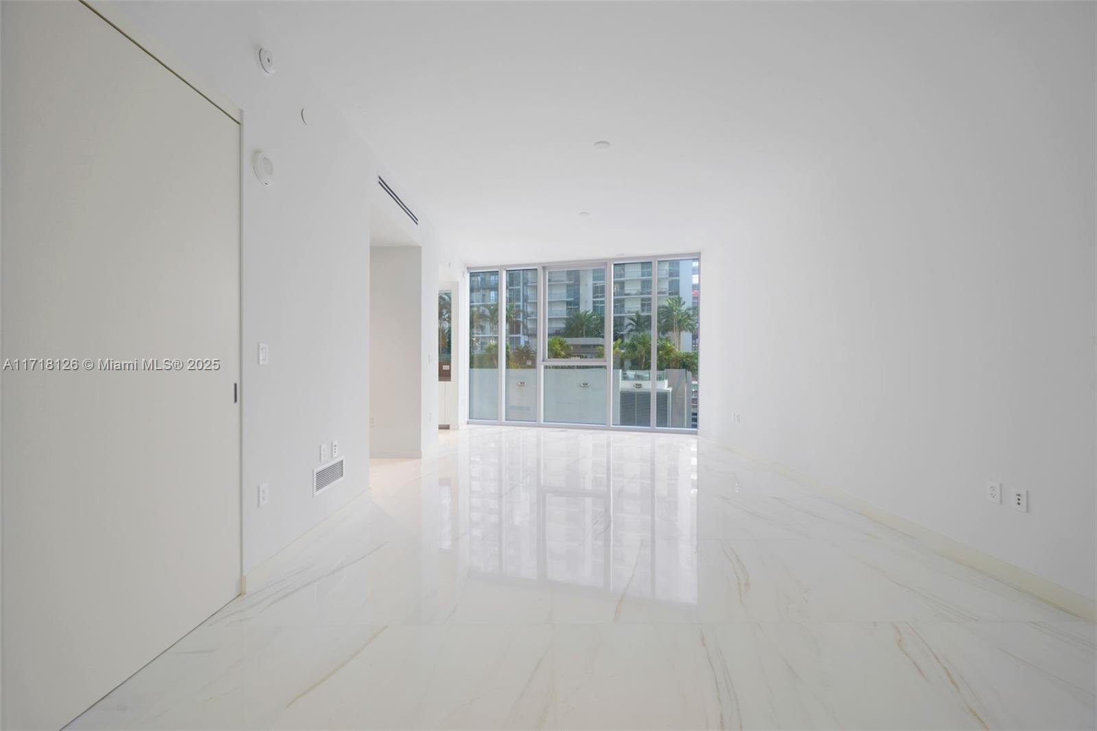 300 Biscayne Blvd Way #1105, Miami, Florida image 13