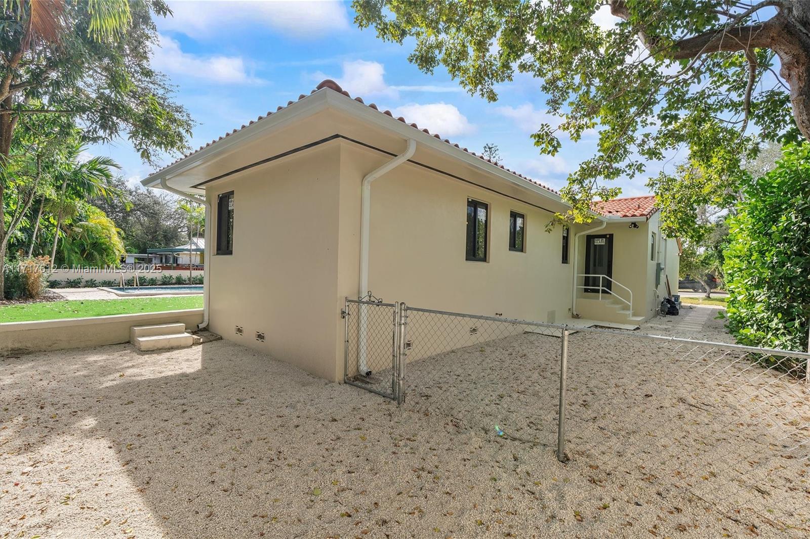 10561 NE 2nd Pl, Miami Shores, Florida image 44