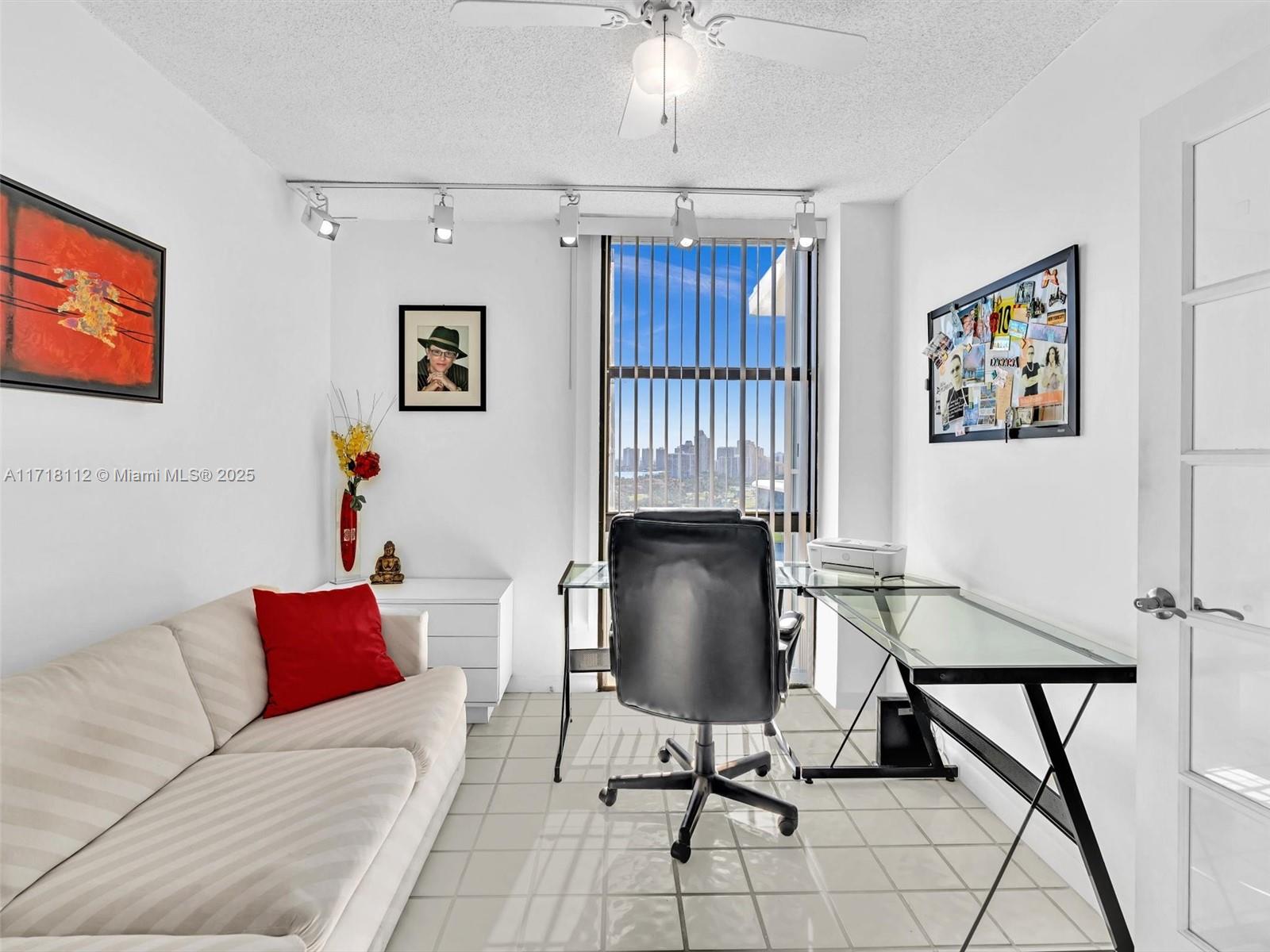 3625 N Country Club Dr #2108, Aventura, Florida image 30