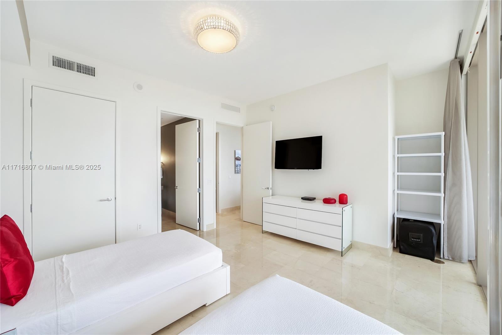 9705 Collins Ave #605N, Bal Harbour FL 33154