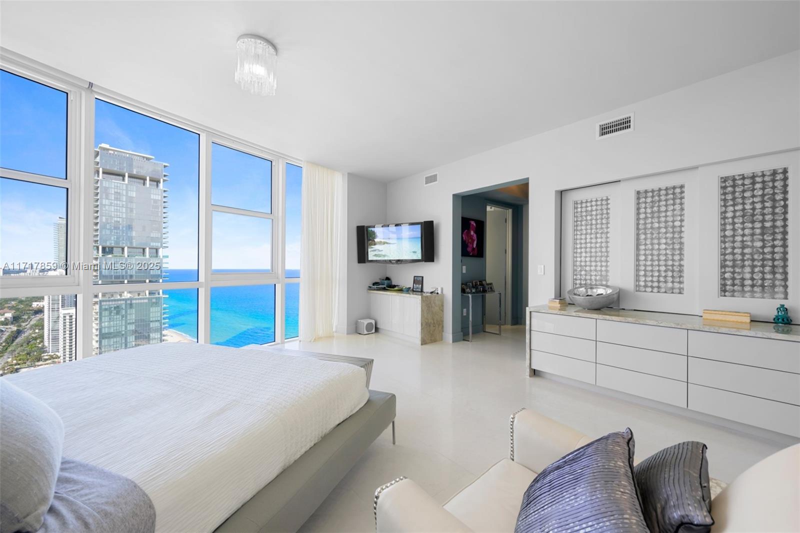 18201 Collins Ave #4901, Sunny Isles Beach, Florida image 22