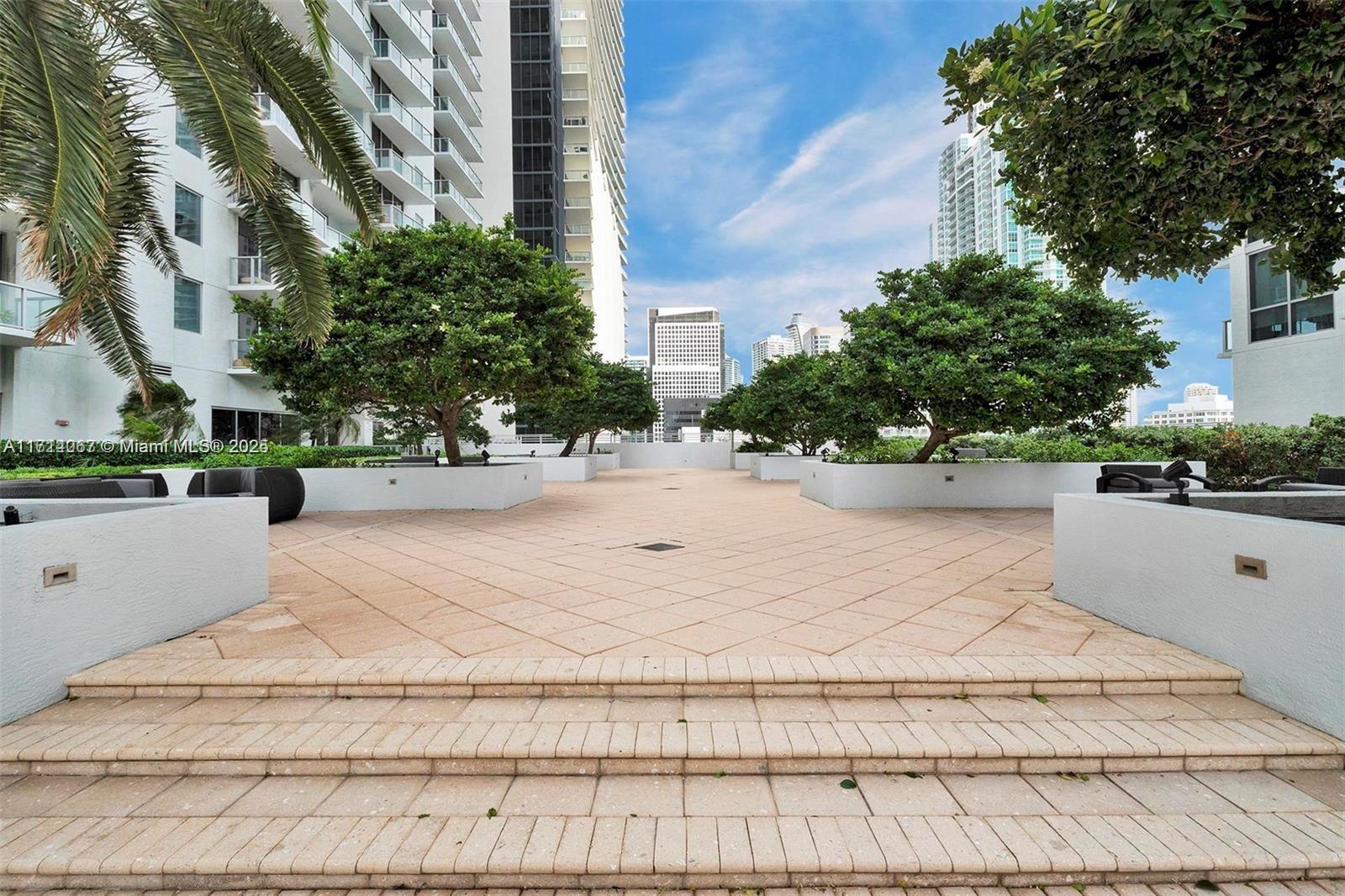 1050 Brickell Ave #2406, Miami, Florida image 16