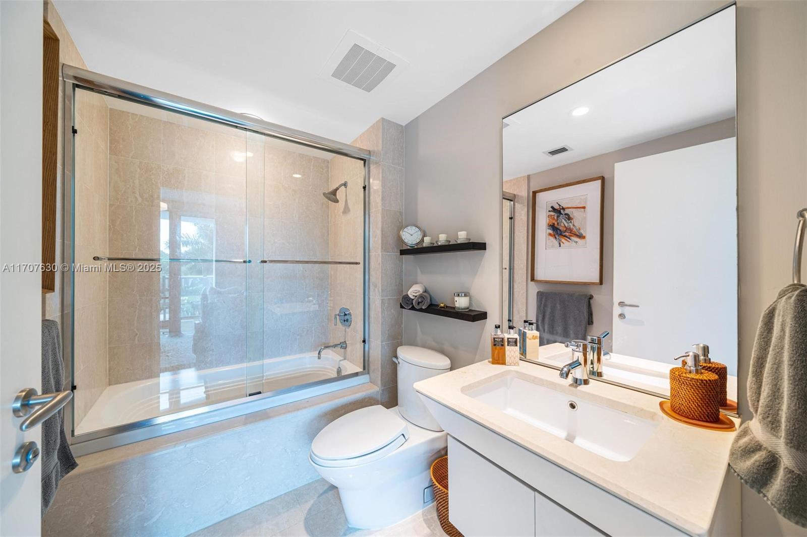 2627 S Bayshore Dr #606, Miami FL 33133