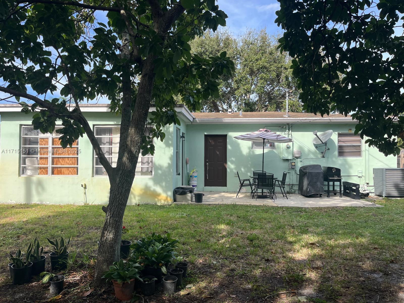 Listing Photo 6