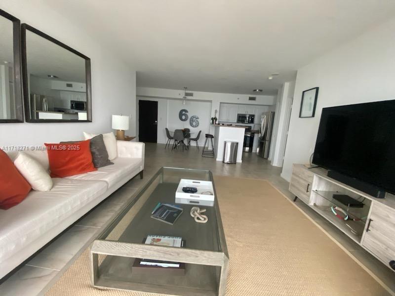 90 Alton Rd #2303, Miami Beach FL 33139