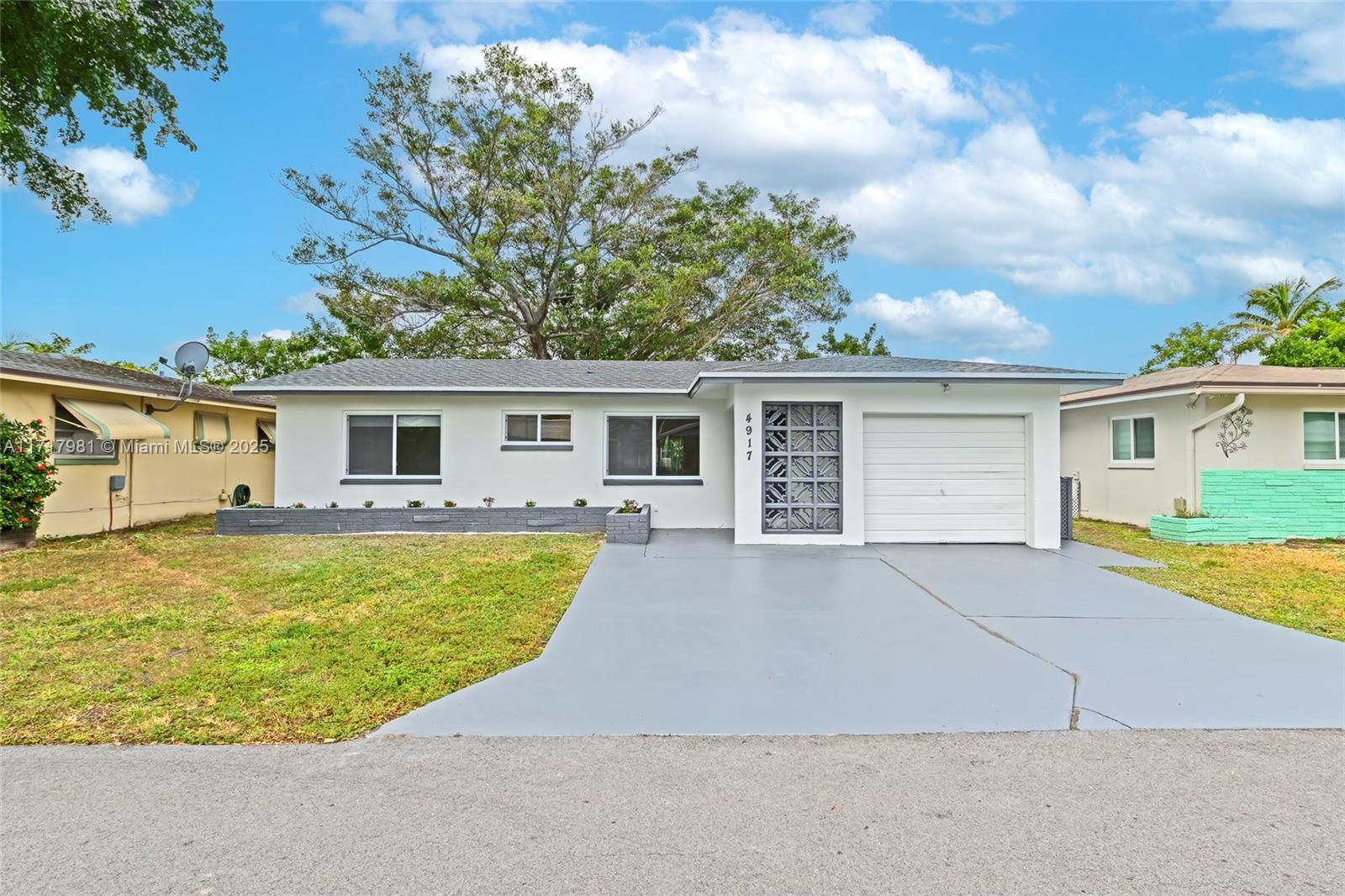 4917 NW 48th Avenue, Tamarac, Florida image 1