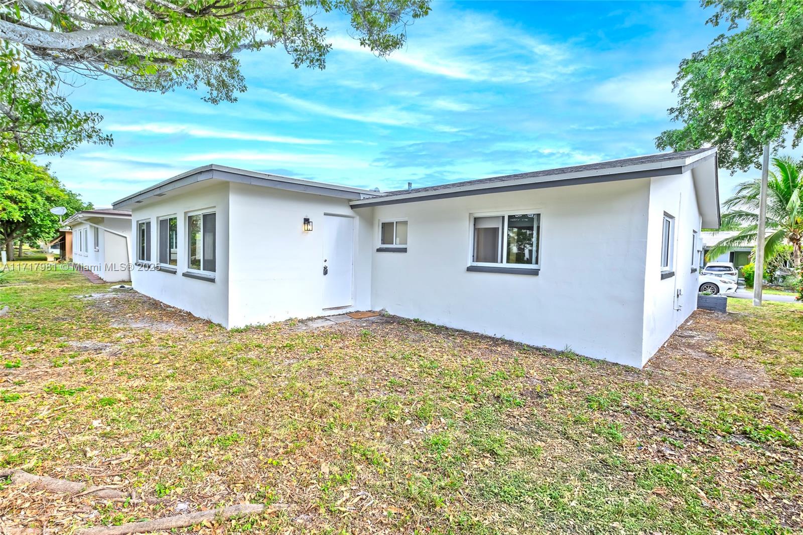 4917 NW 48th Avenue, Tamarac, Florida image 28