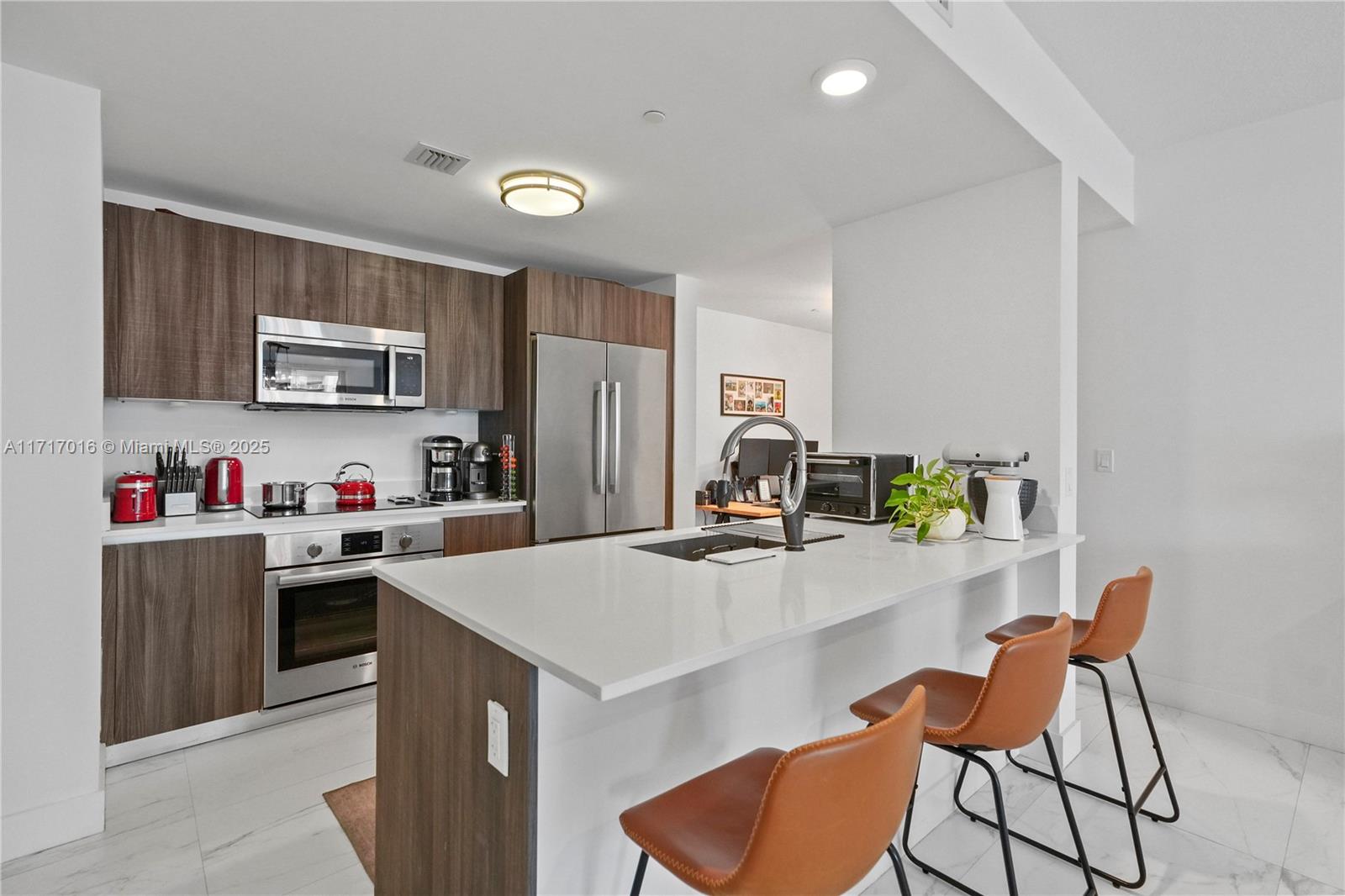 Condo for Sale in Miami, FL