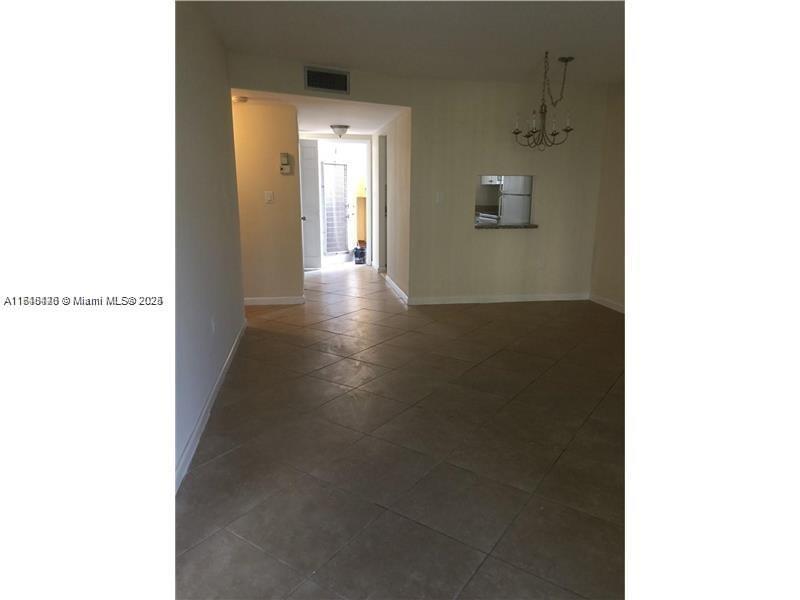 8300 Sunrise Lakes Blvd #112, Sunrise, Florida image 2