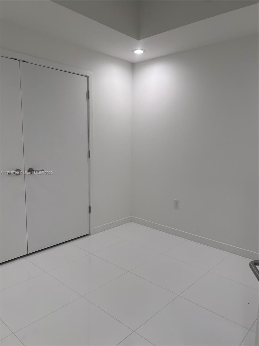 851 NE 1st Ave #2107, Miami FL 33132