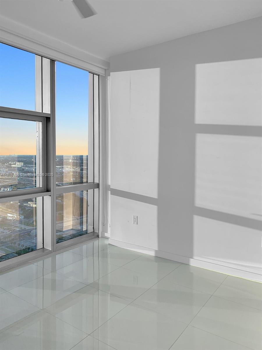 851 NE 1st Ave #2107, Miami FL 33132