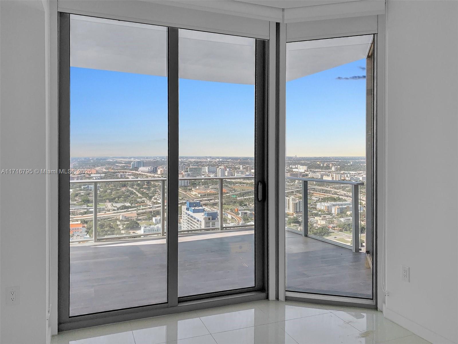 851 NE 1st Ave #2107, Miami FL 33132