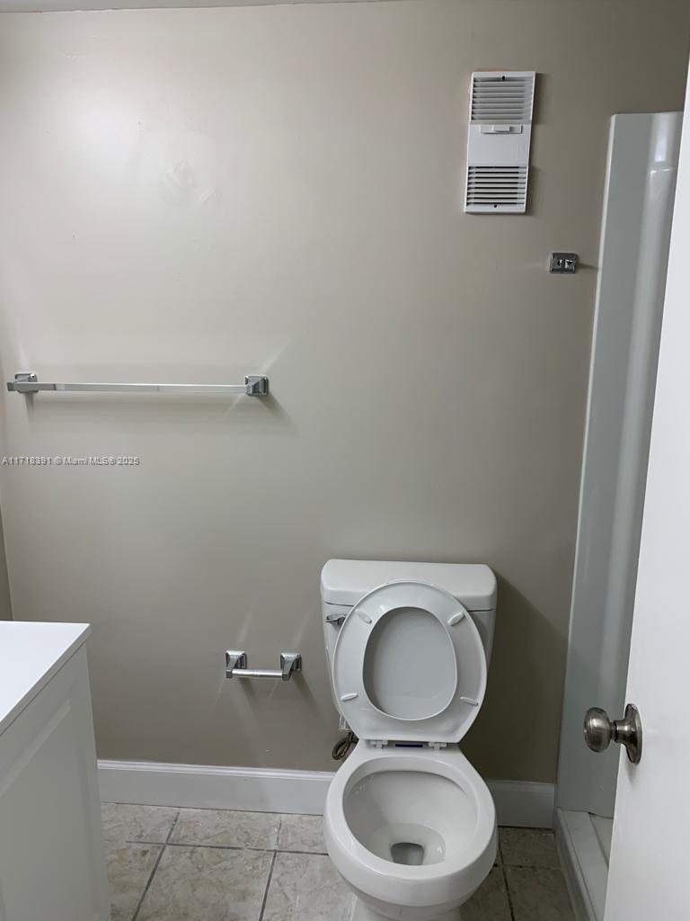 8700 N Sherman Cir #305, Miramar, Florida image 22