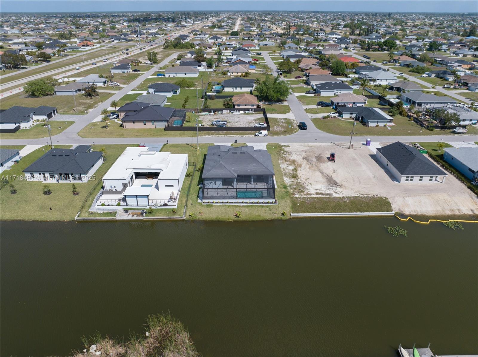 18 NE 6th St, Cape Coral, Florida image 38