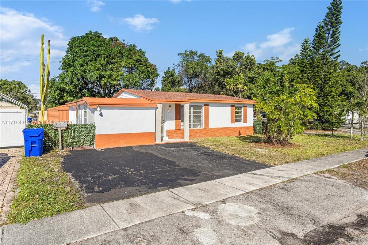 6611 Raleigh St, Hollywood, Florida image 1