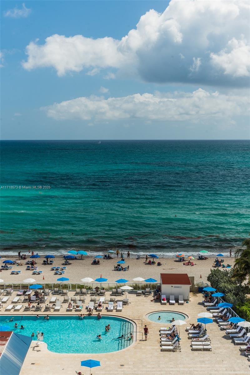 19201 Collins Ave #746, Sunny Isles Beach, Florida image 3