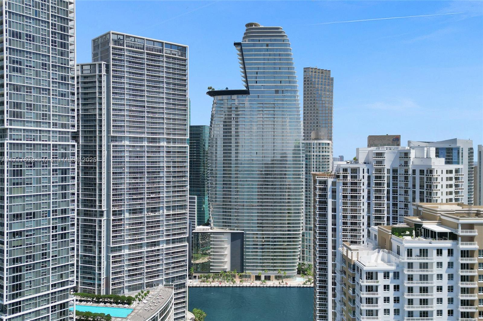 300  Biscayne Blvd Way #3704 For Sale A11717692, FL