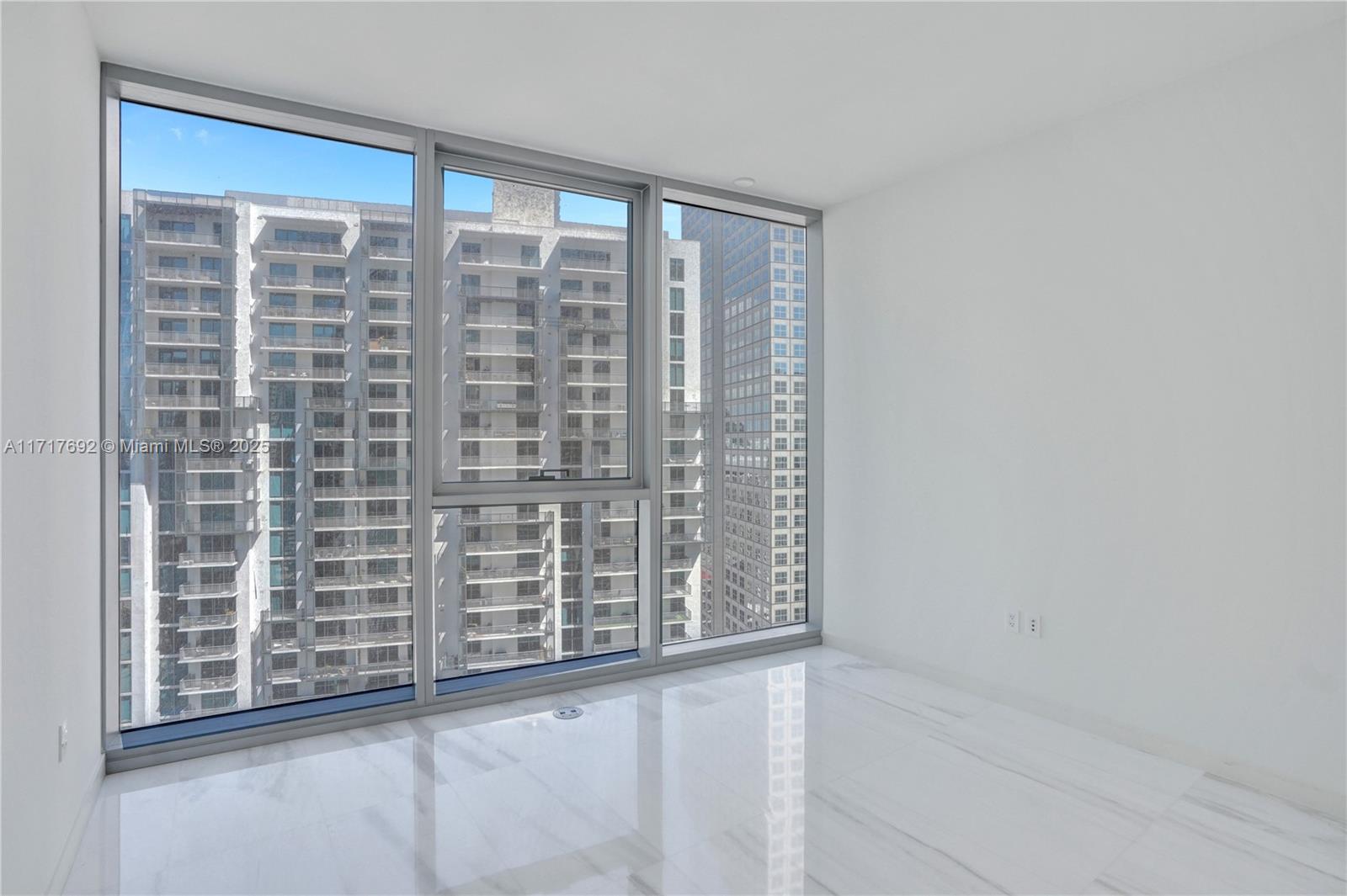 Listing Photo 37