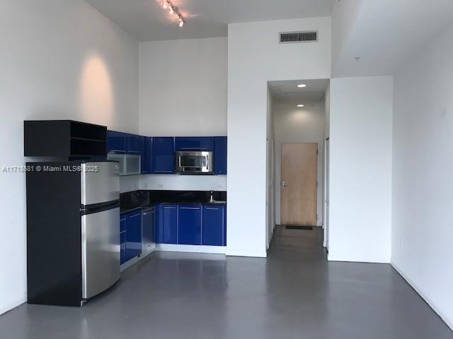 244 Biscayne Blvd #236, Miami FL 33132