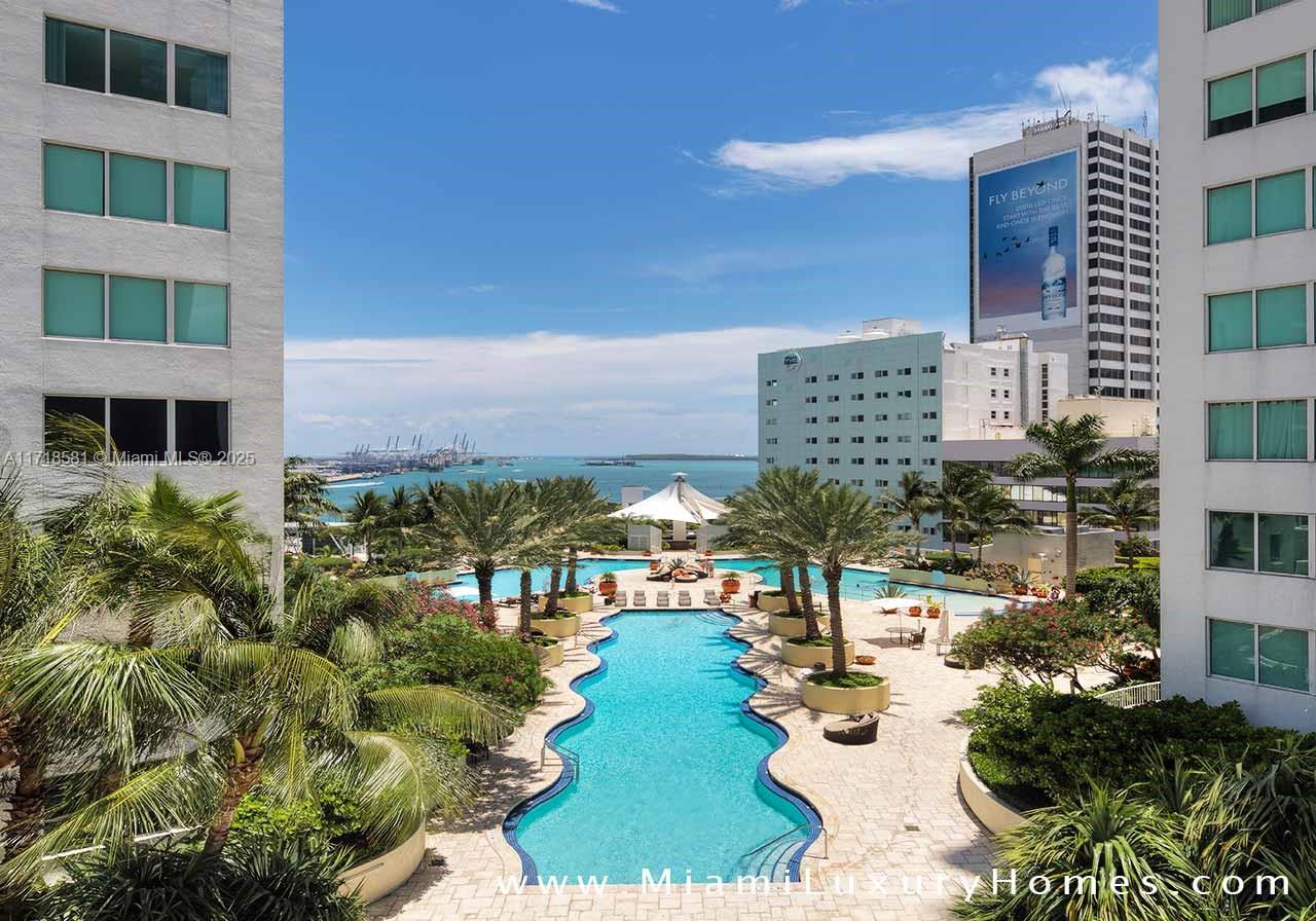 244 Biscayne Blvd #236, Miami FL 33132