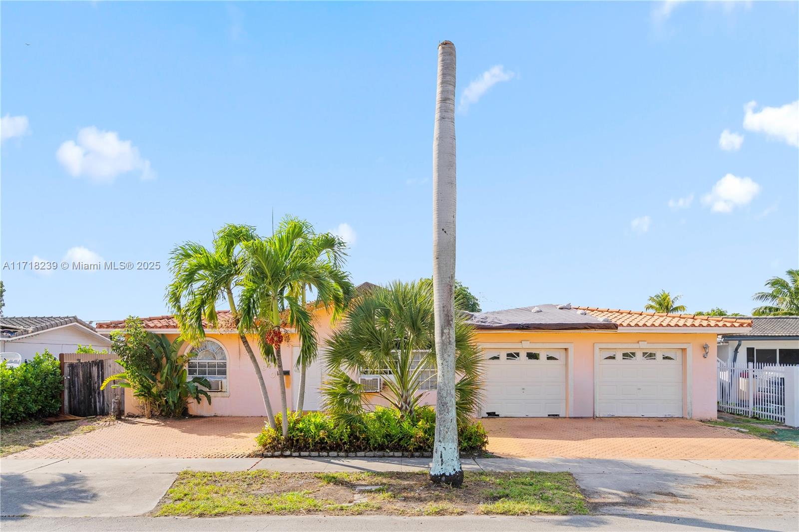 4660 W 8th Pl, Hialeah, Florida image 1