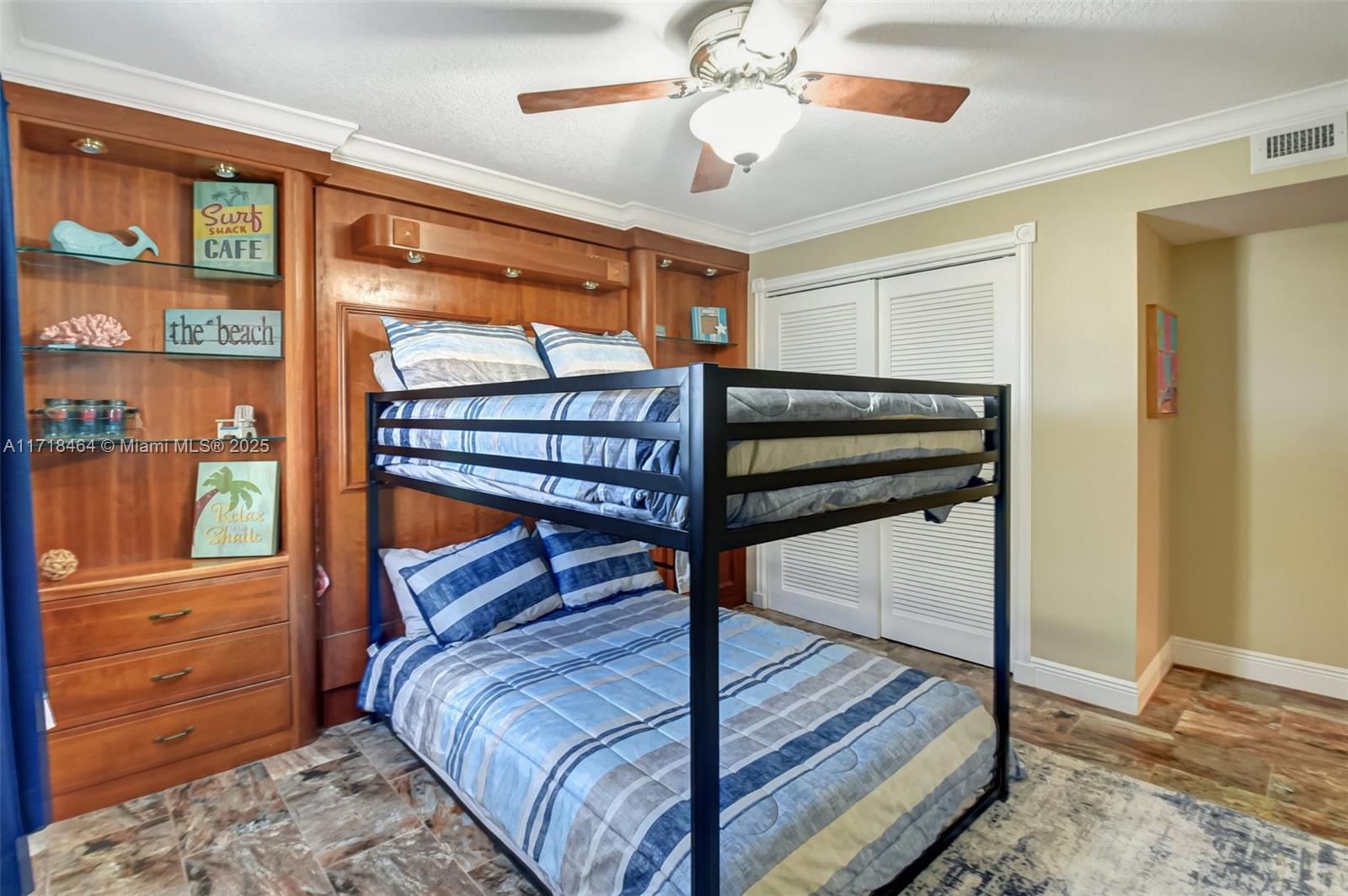 1206 S Lake Dr #504, Lantana, Florida image 22